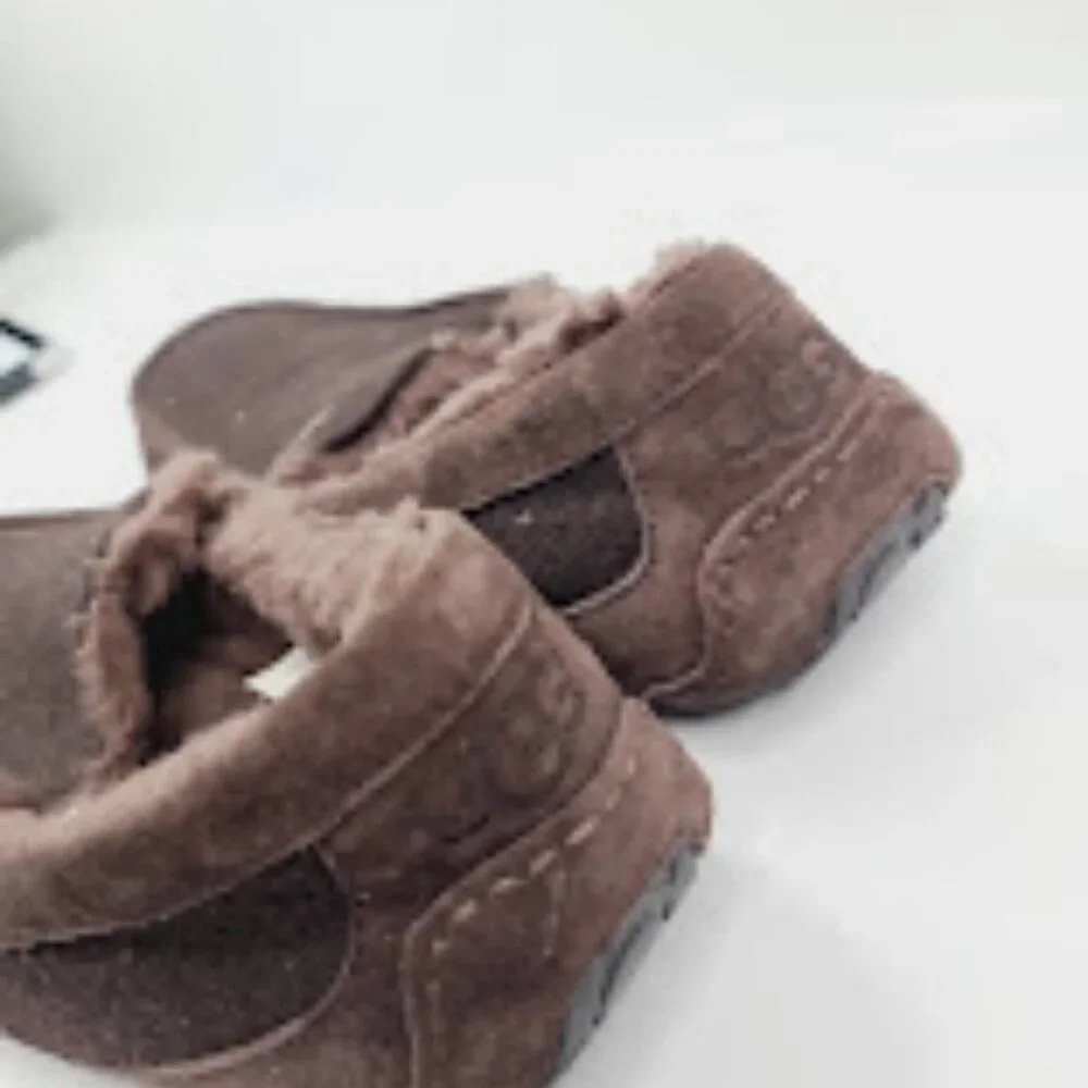 UGG Men's Brown Ascot‎ 3233 Sheepskin Slip-On Casual Moccasins Size 11